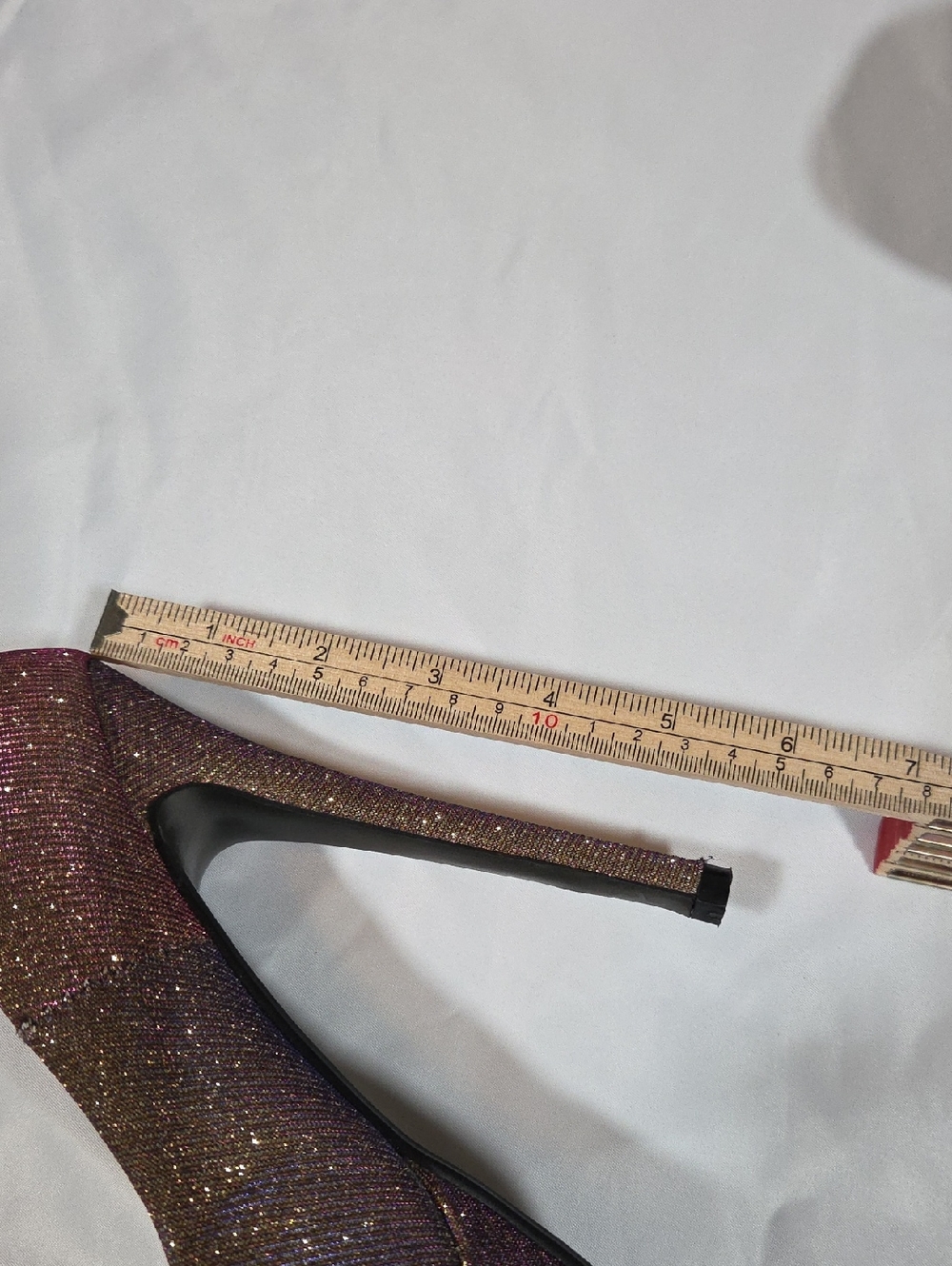 Gold Glitter Irridescent Purple Pink Heels IYNX size 9 Womens - Picture 6 of 9